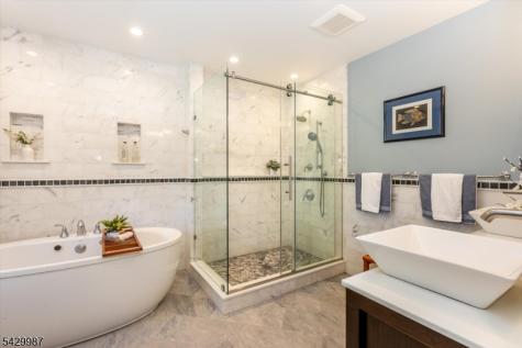 132 Christopher Street Montclair NJ 07042