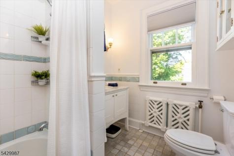 132 Christopher Street Montclair NJ 07042