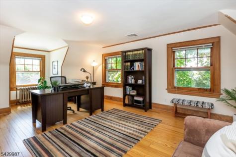 132 Christopher Street Montclair NJ 07042