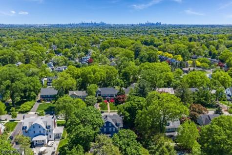 132 Christopher Street Montclair NJ 07042