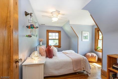 132 Christopher Street Montclair NJ 07042