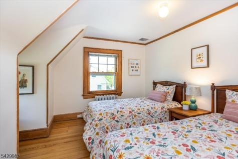 132 Christopher Street Montclair NJ 07042