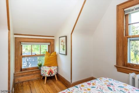 132 Christopher Street Montclair NJ 07042