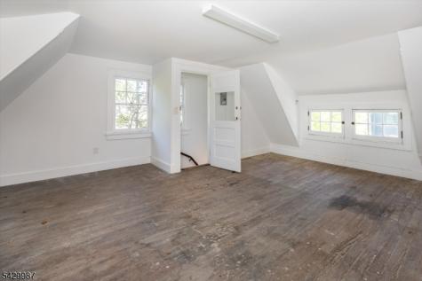 132 Christopher Street Montclair NJ 07042