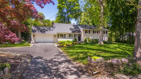 77 Hanover Road Mountain Lakes NJ 07046
