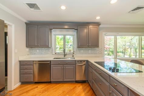 77 Hanover Road Mountain Lakes NJ 07046