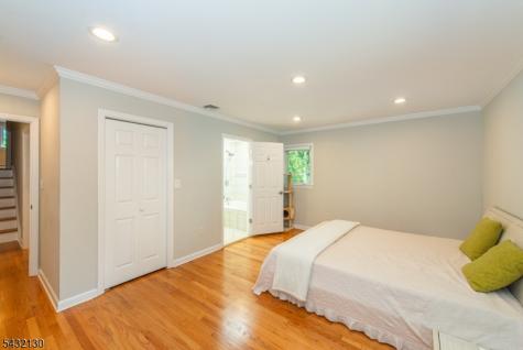 77 Hanover Road Mountain Lakes NJ 07046