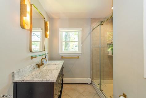 77 Hanover Road Mountain Lakes NJ 07046