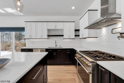 30 Kokora Avenue Montville NJ 07045