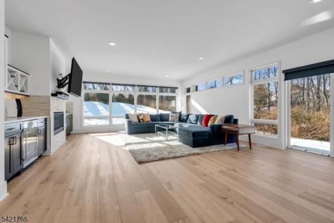 30 Kokora Avenue Montville NJ 07045