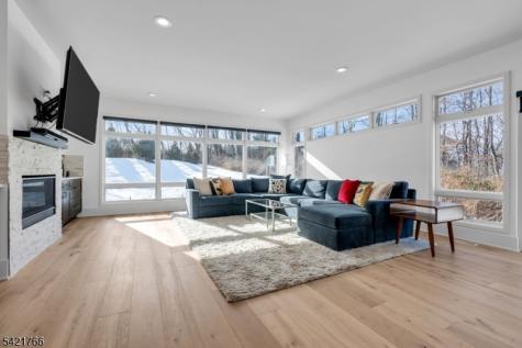 30 Kokora Avenue Montville NJ 07045