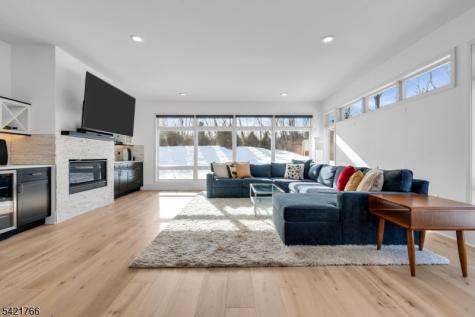 30 Kokora Avenue Montville NJ 07045
