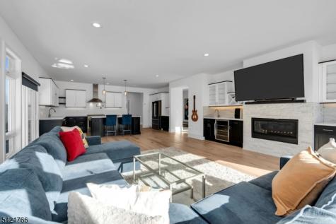 30 Kokora Avenue Montville NJ 07045