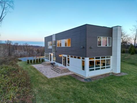 30 Kokora Avenue Montville NJ 07045