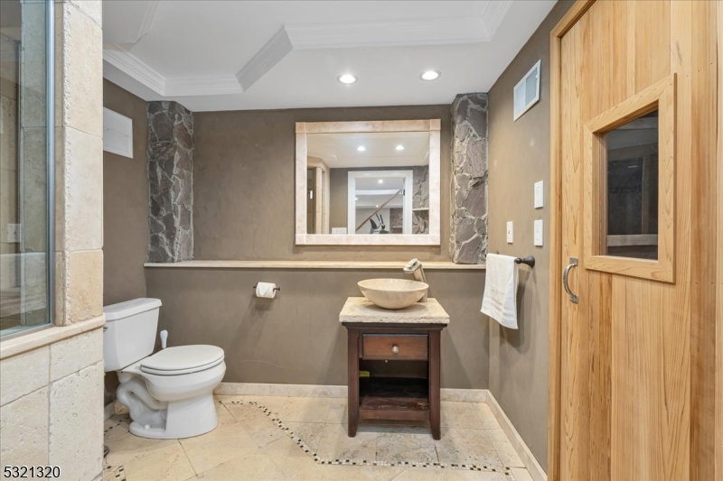 2015 Mountain Avenue Scotch Plains NJ 07076