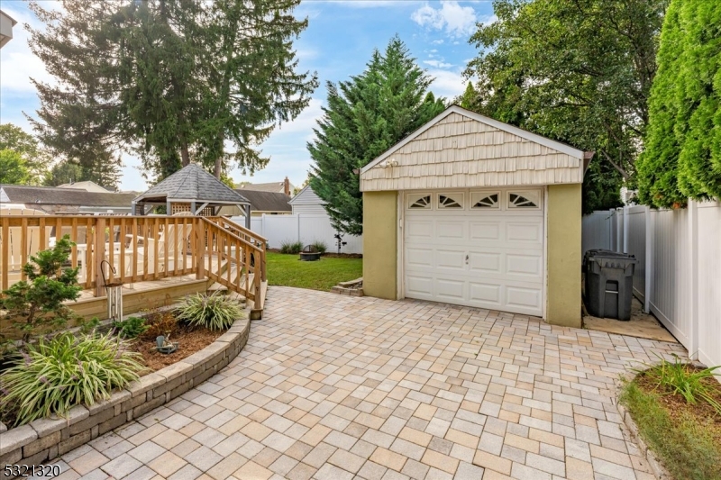 2015 Mountain Avenue Scotch Plains NJ 07076