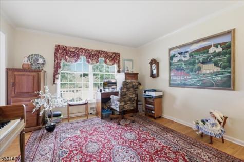 42 Copper Penny Road Raritan NJ 08822