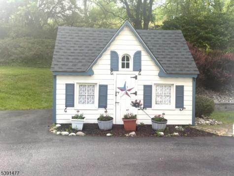 42 Copper Penny Road Raritan NJ 08822