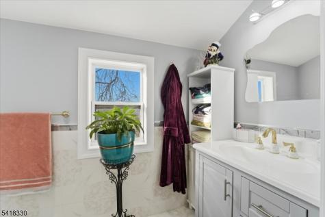 60 Stewart Avenue Kearny NJ 07032