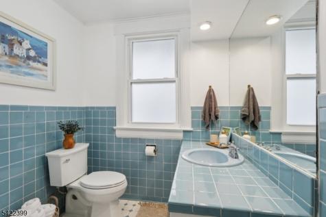 36 S Willow Street Montclair NJ 07042