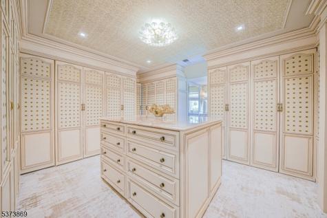 22 Fawn Drive Montville NJ 07045