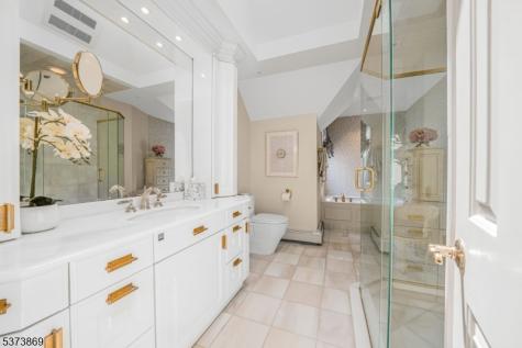 22 Fawn Drive Montville NJ 07045