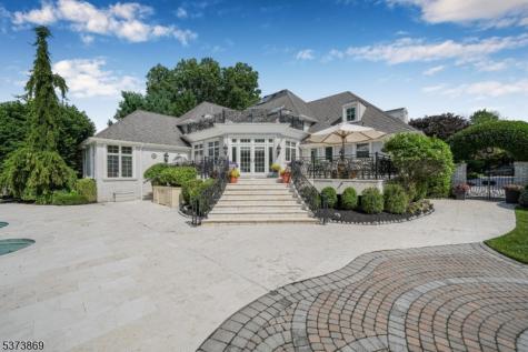 22 Fawn Drive Montville NJ 07045