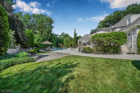 22 Fawn Drive Montville NJ 07045