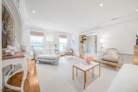 22 Fawn Drive Montville NJ 07045