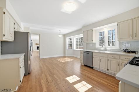 50 Pinewood Crescent Berkeley Heights NJ 07922