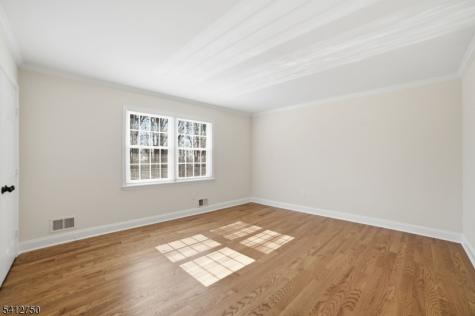 50 Pinewood Crescent Berkeley Heights NJ 07922
