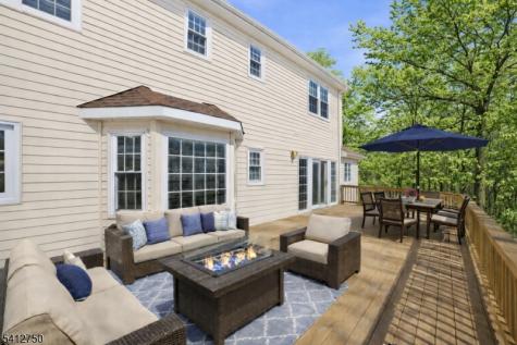 50 Pinewood Crescent Berkeley Heights NJ 07922