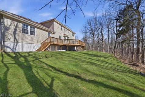 50 Pinewood Crescent Berkeley Heights NJ 07922