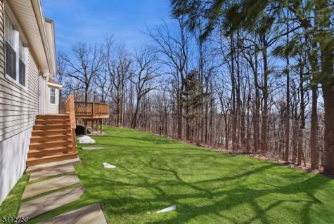 50 Pinewood Crescent Berkeley Heights NJ 07922