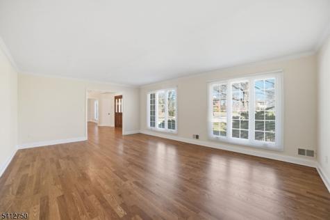 50 Pinewood Crescent Berkeley Heights NJ 07922