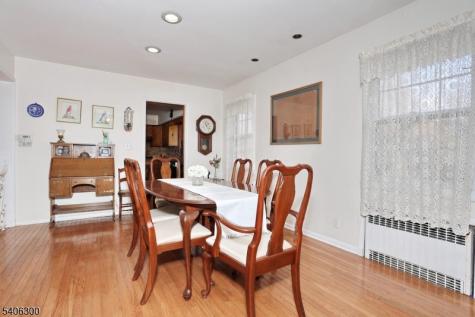 11 Kenneth Road Montclair NJ 07043