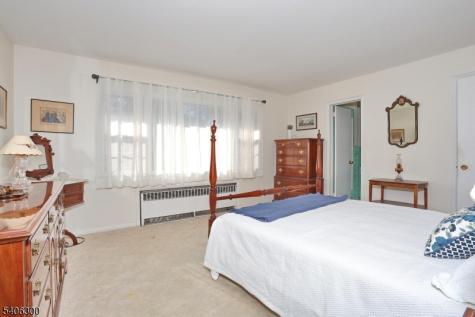 11 Kenneth Road Montclair NJ 07043
