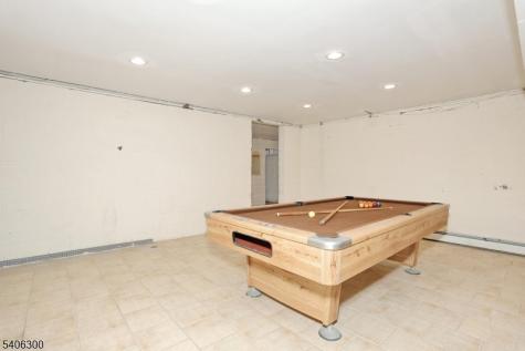 11 Kenneth Road Montclair NJ 07043