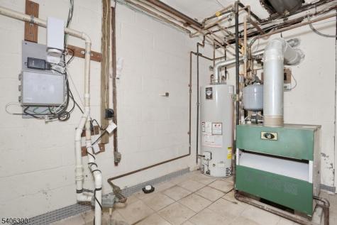 11 Kenneth Road Montclair NJ 07043