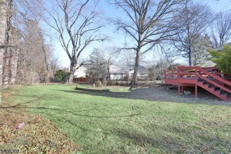 11 Kenneth Road Montclair NJ 07043