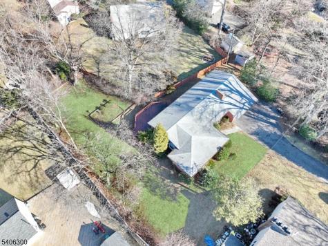 11 Kenneth Road Montclair NJ 07043