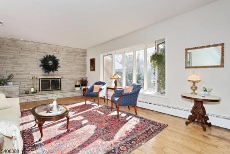 11 Kenneth Road Montclair NJ 07043