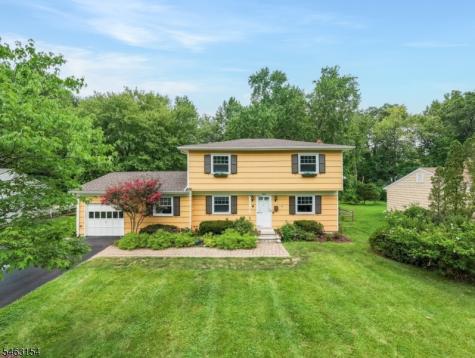 43 Chaucer Drive Berkeley Heights NJ 07922