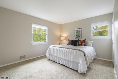 43 Chaucer Drive Berkeley Heights NJ 07922