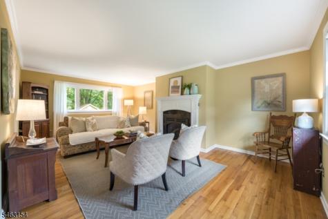 43 Chaucer Drive Berkeley Heights NJ 07922