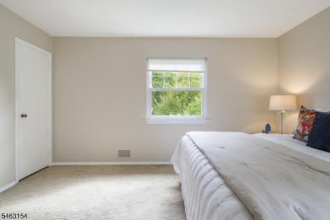 43 Chaucer Drive Berkeley Heights NJ 07922