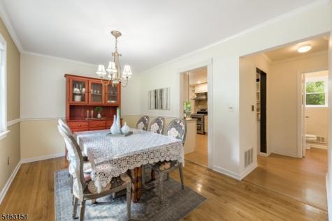 43 Chaucer Drive Berkeley Heights NJ 07922