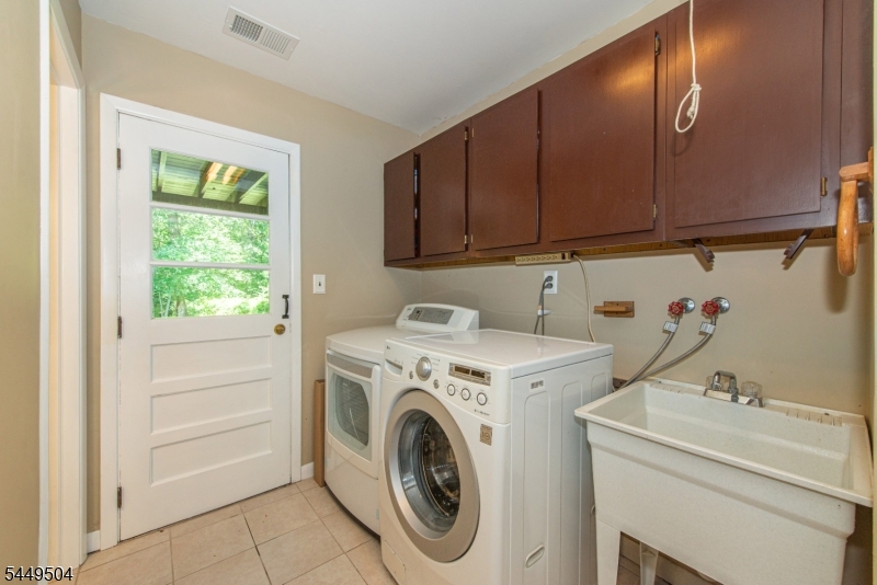 19 Hermanne Drive Mount Olive NJ 07836