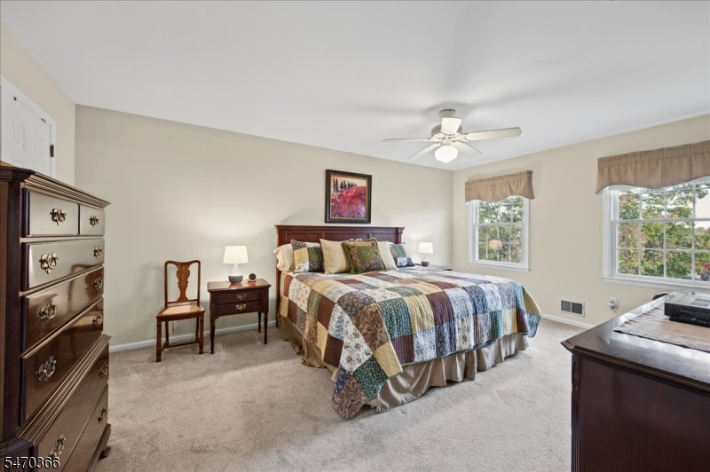 328 Rolling Knolls Way Bridgewater NJ 08807