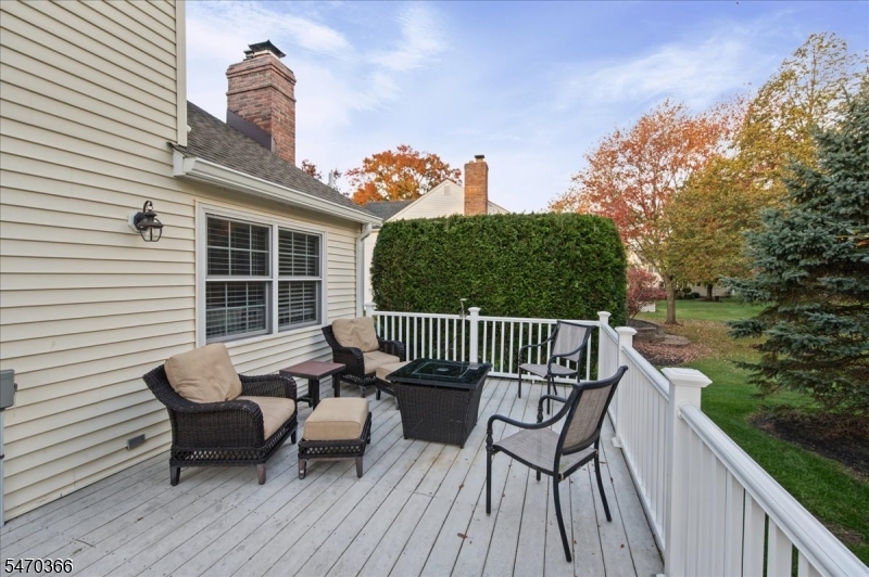 328 Rolling Knolls Way Bridgewater NJ 08807